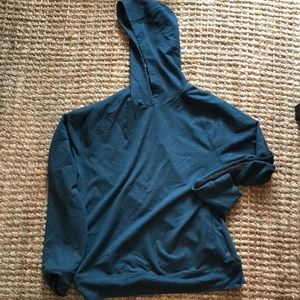Lulu lemon thermal hooded sweatshirt - Like New